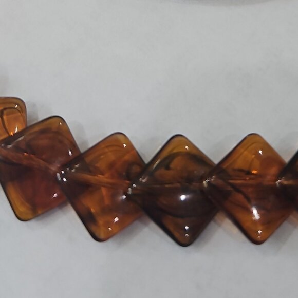 VTG Trifari Tortoise Lucite Necklace - Marked - 19" - Geometric Square Beads - Picture 6 of 7